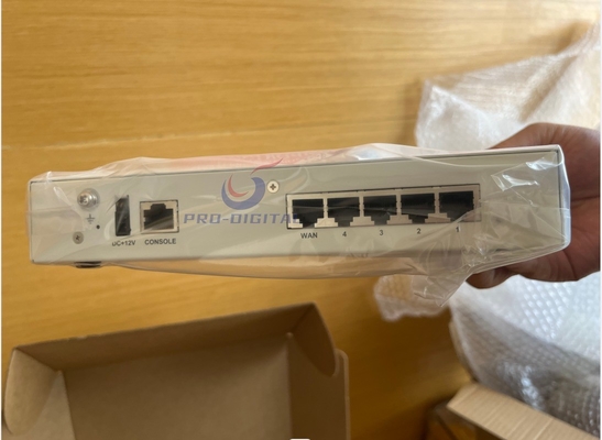 Fortinet FG-30E Wired Firewall 900 duizend gelijktijdige sessies voor robuuste beveiliging